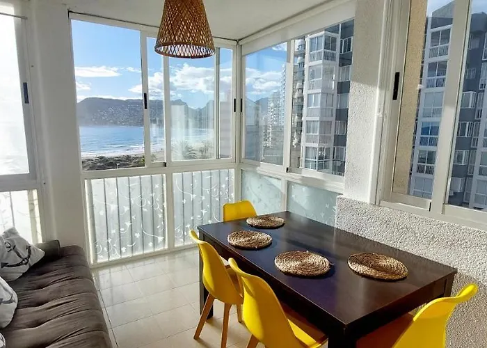 Апартаменти Hernando Sea Front Optic Fiber Internet